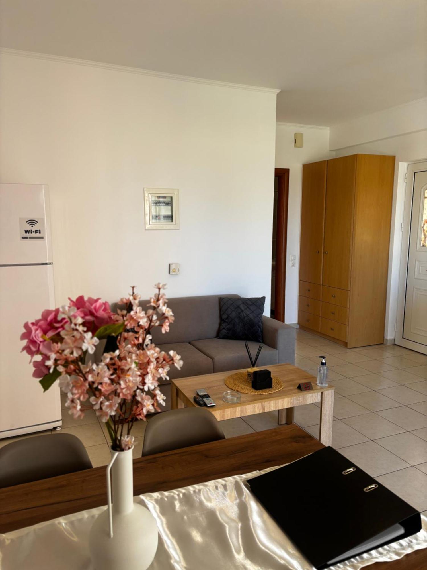 Kanelli΄S Apartments 莫奈姆瓦夏 外观 照片